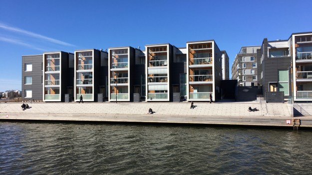 C8220C4F-EC14-4B01-BC8F-9E8D08050A04_1_201_a